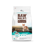 RAW PALEO القطط المعقمة - طعام جاف مع الدجاج والتونة والسلمون للقطط البالغة المعقمة